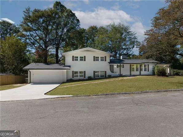 1362 N Hicks Cir NW, Conyers, GA 30012