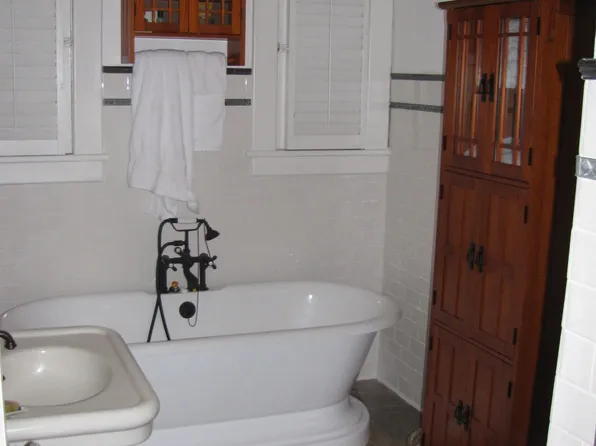18 Hannon Ave, Mobile, AL 36604