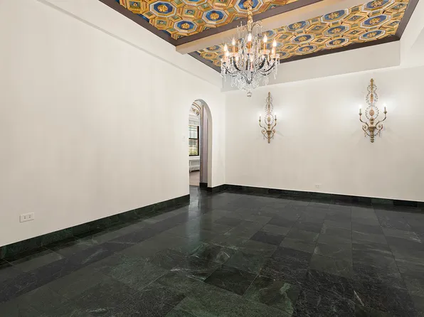 419 East 57th Street image 6 of 17