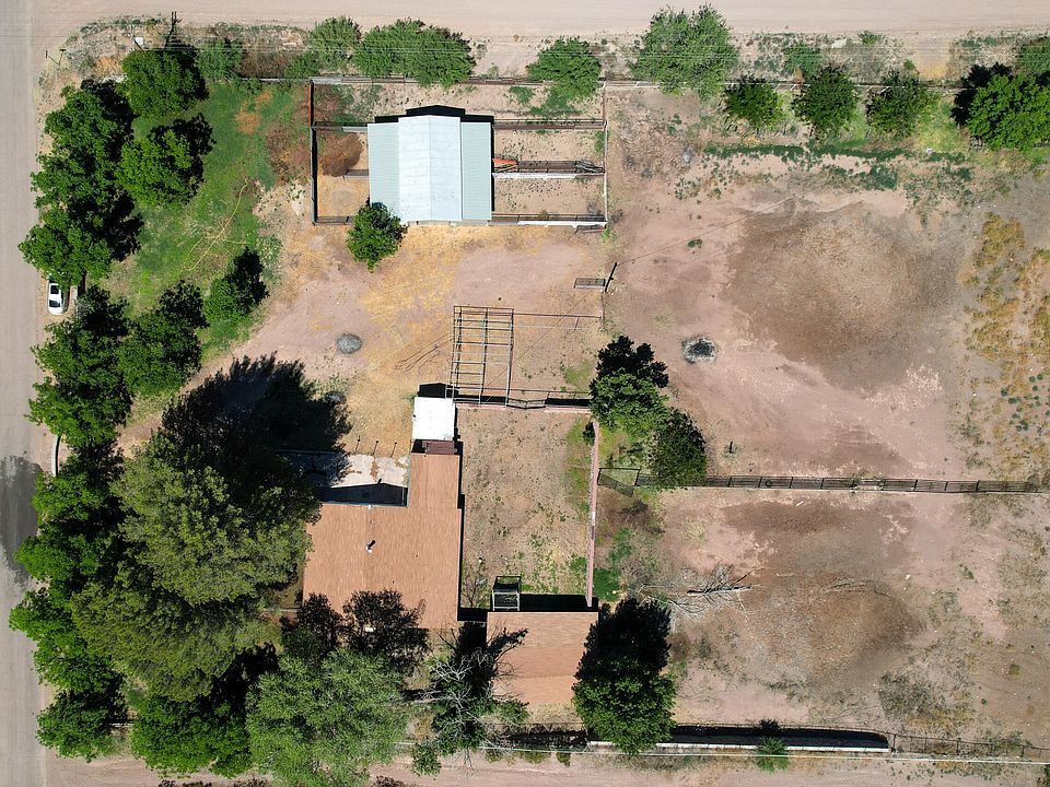 2nd image of 362 Buckhorn Rd
