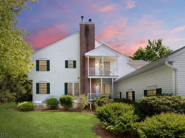 82 Smithfield Ct #82, Bernards Twp., NJ 07920