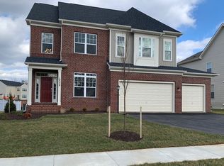 10338 Spring Iris Dr, Bristow, VA 20136
