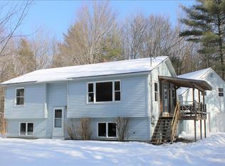 10 Terry Cir, Sabattus, ME 04280