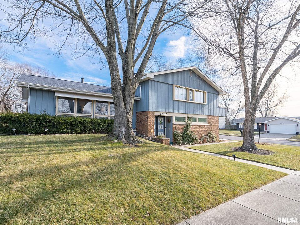 1st image of 3802 N Molleck Dr