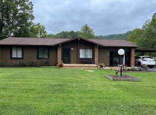 11237 Highland Ave, Pound, VA 24279