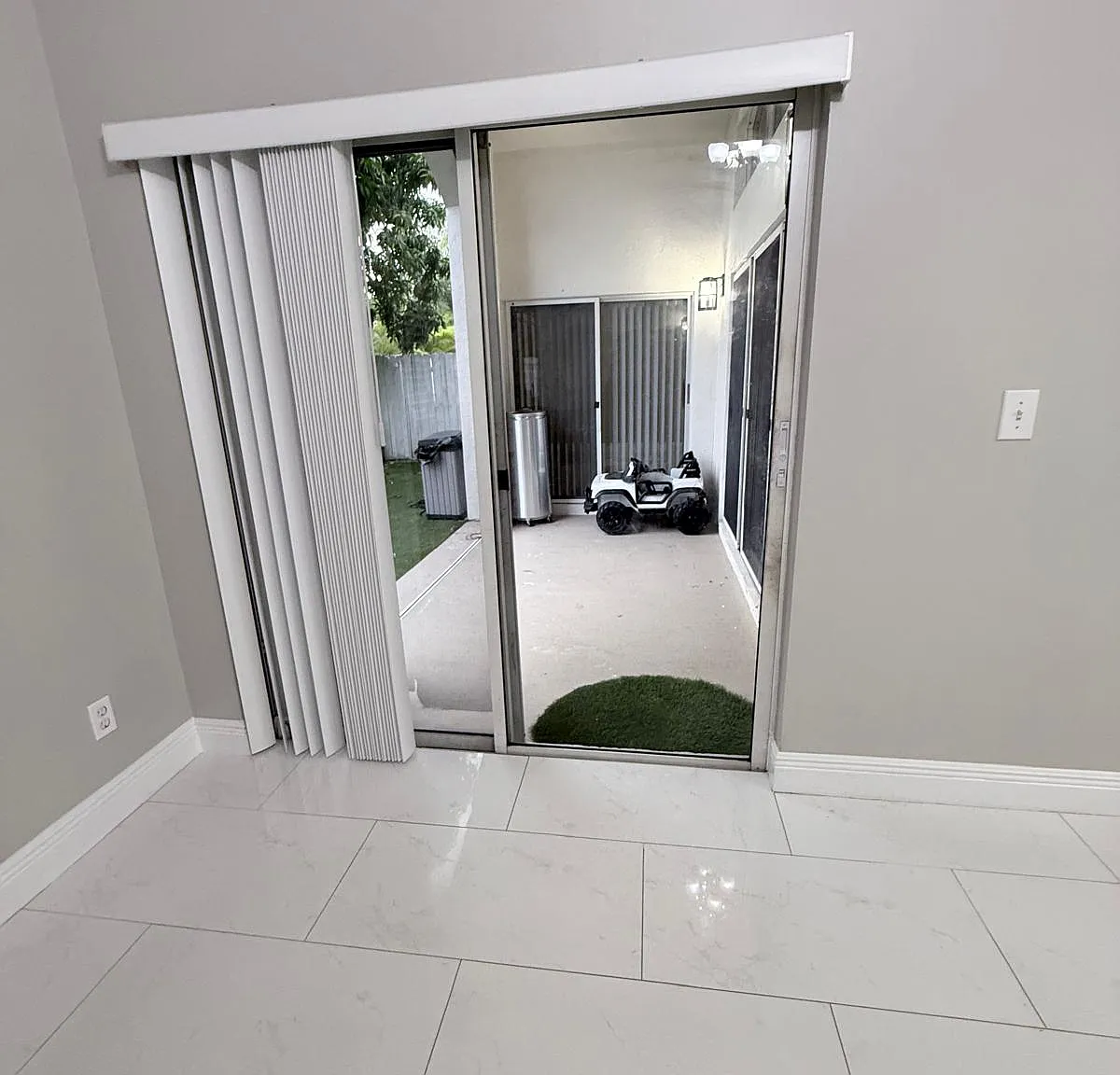 3 bed, 1521 sqft, $3,300 — Photo 4