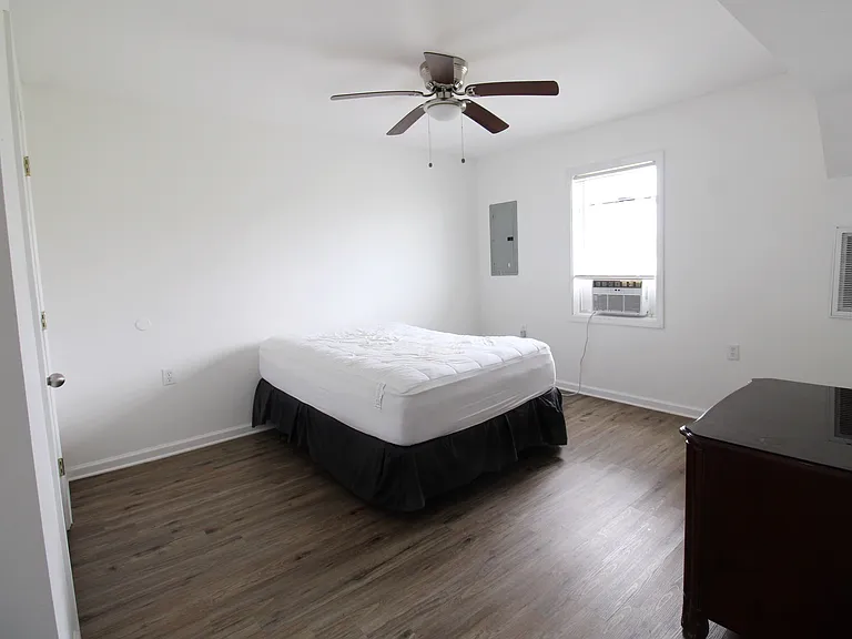111 Picone Rd #3-D — Photo 16