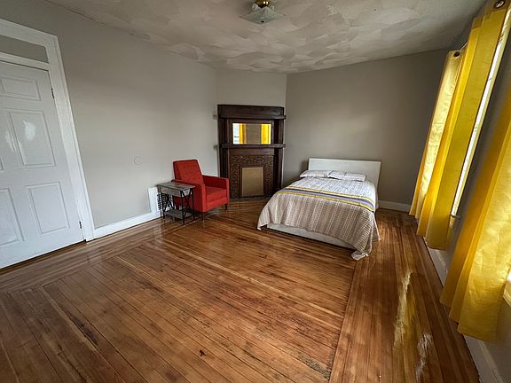 5th image of 10 Thorp St #2