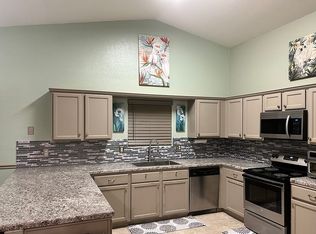 9350 E Lochnay Ln, Tucson, AZ 85747