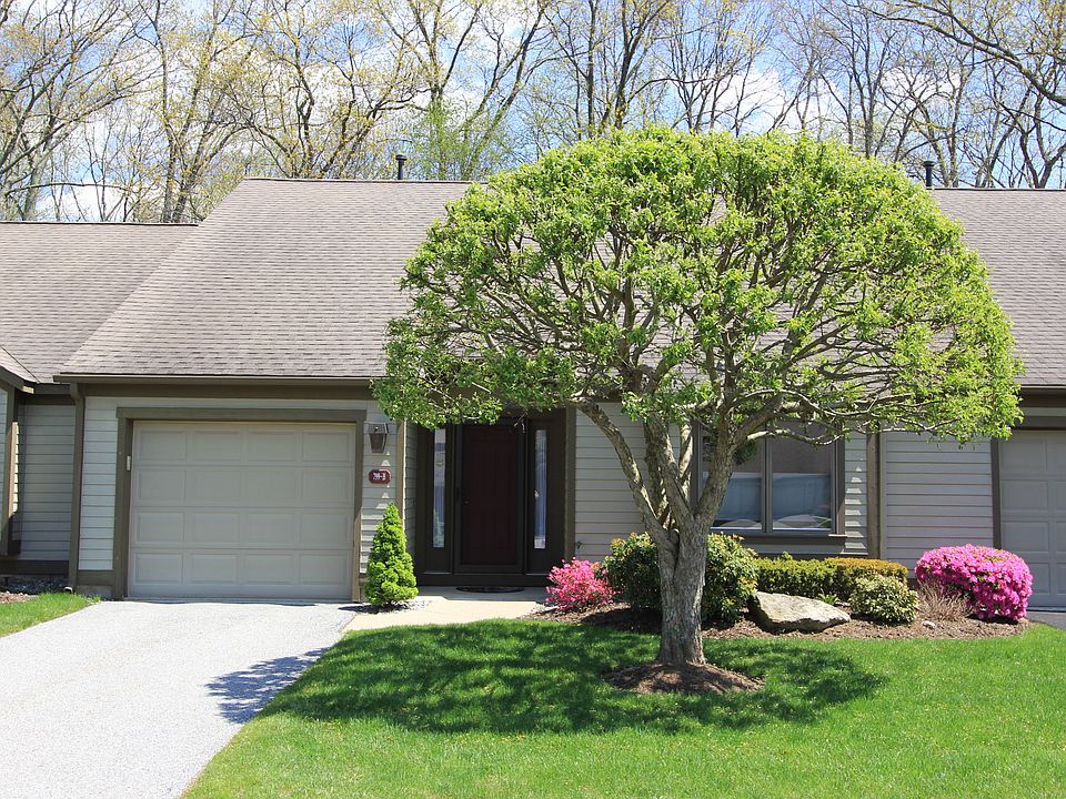 1st image of 799B Heritage Hills Dr #B
