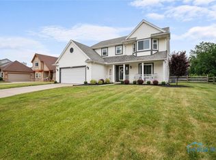 8018 Millford Dr, Sylvania, OH 43560