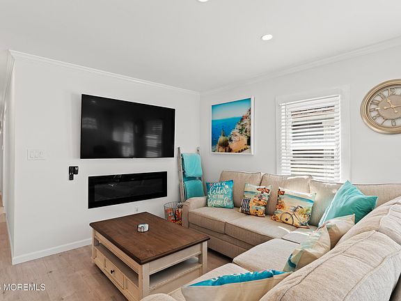 5th image of 140 Ocean Avenue