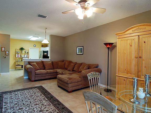 2nd image of 3863 San Simeon Cir