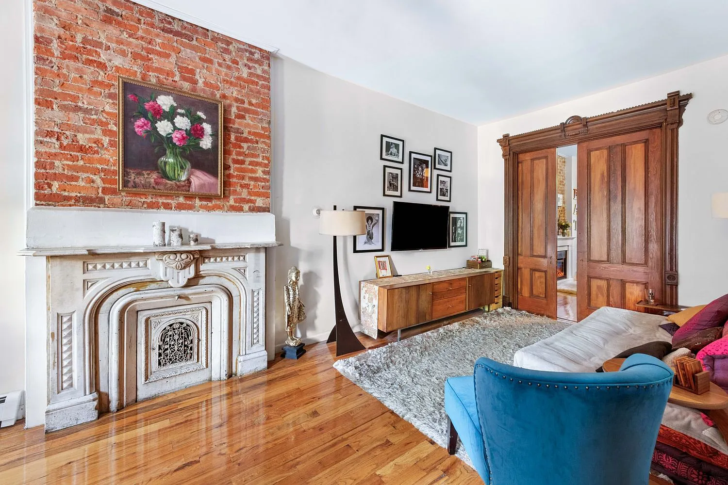 205 Lexington Avenue — Photo 3
