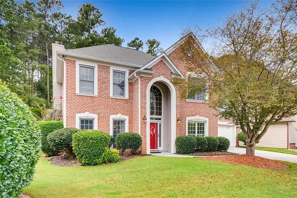 2920 Ridge Oak Dr — Photo 1