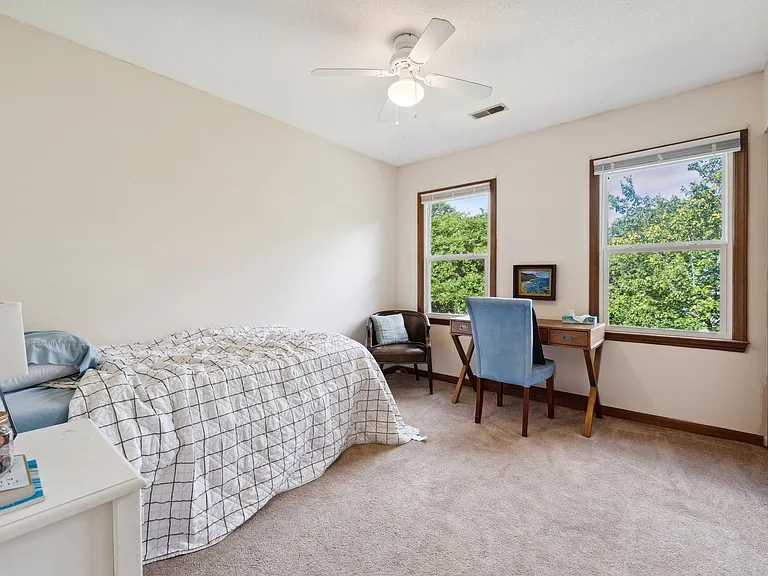 2 Misty Creek Ct — Photo 14
