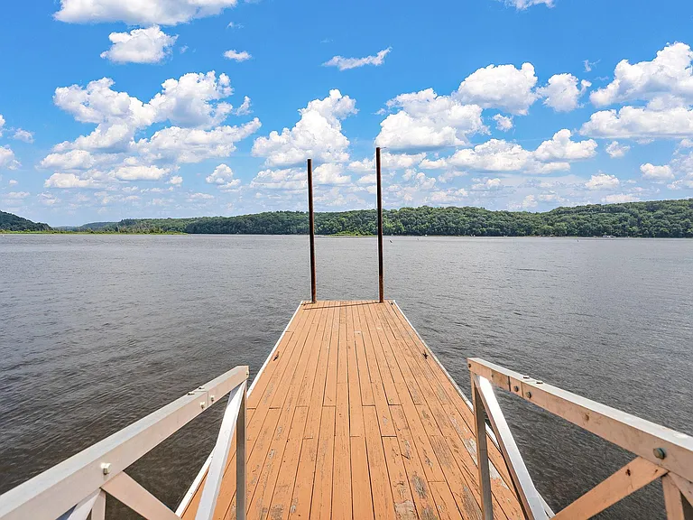 118 Lakeside Dr — Photo 37