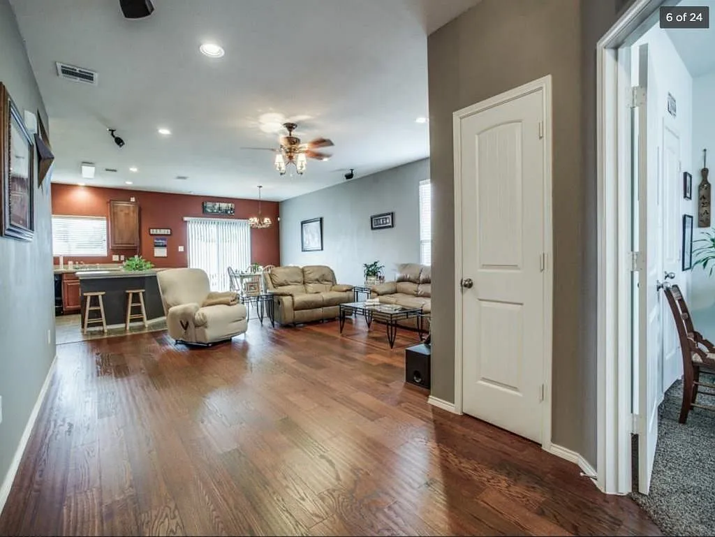 4812 Blue Top Drive — Photo 3