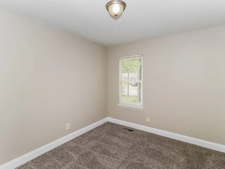 617 Gentle Breeze Dr — Photo 14