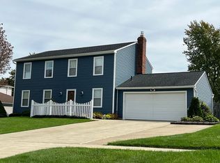 13979 E Bend Dr, Strongsville, OH 44136
