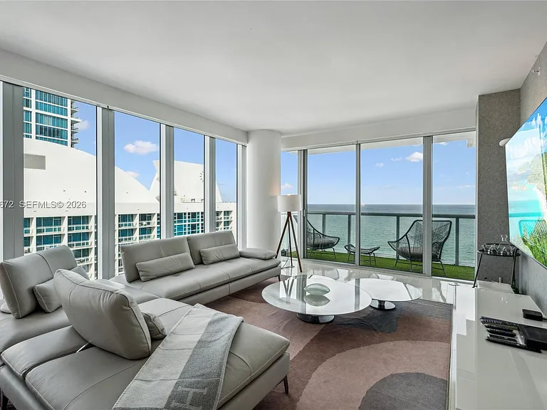 6799 Collins Ave #1602 — Photo 5