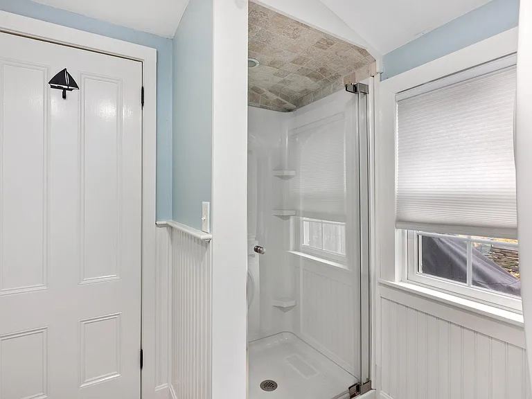 26 Beck St — Photo 16