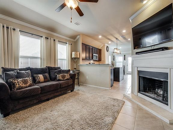 5th image of 4101 Portrush Dr