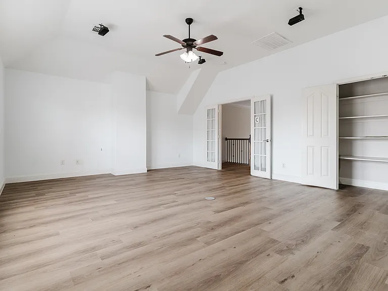 5601 Glenview Ln — Photo 25