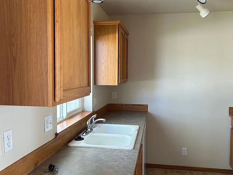 6201 W Trestle St #1-4 — Photo 2