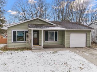 513 West 2nd Street, Reedsburg, WI 53959