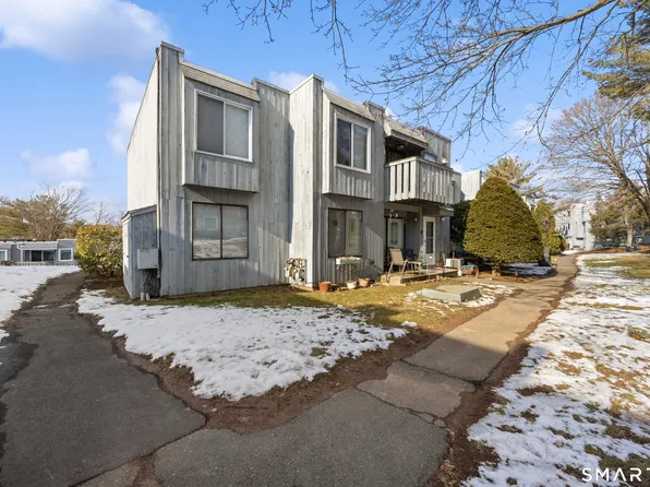 13 Cedar Court #E, East Haven, CT 06513