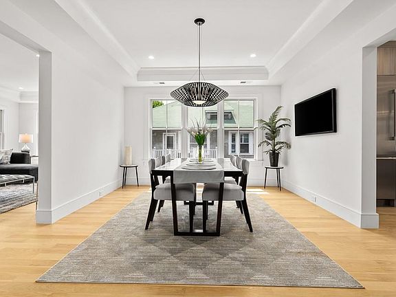 2nd image of 466 Putnam Ave #2