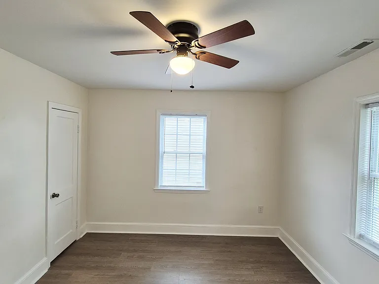 115 Slagle Ave — Photo 21