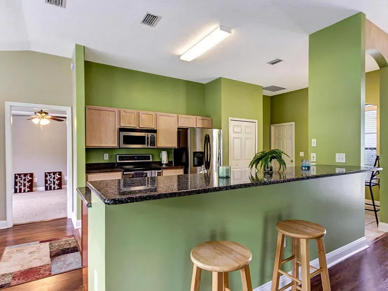 5413 Bristol Bay Ln N — Photo 5
