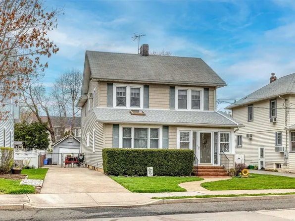 146 S Forest Avenue, Rockville Centre, NY 11570