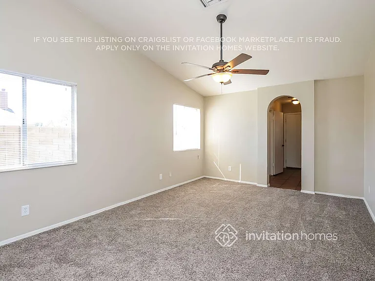 5430 N 79th Dr — Photo 9