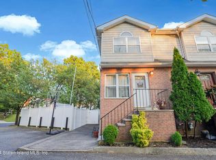 442 Arthur Kill Rd, Staten Island, NY 10308