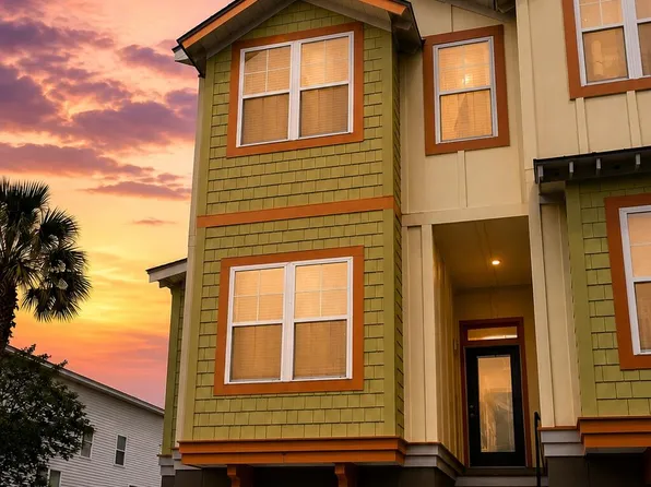 204 Michigan Ave #C1, Folly Beach, SC 29439