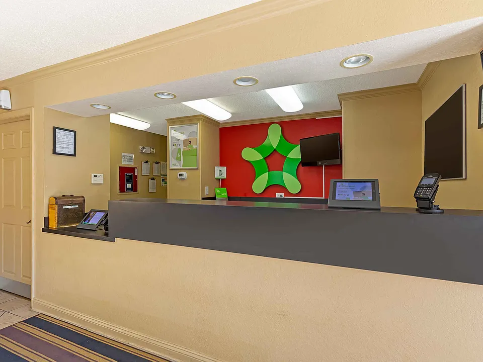Lobby and Guest Check-in