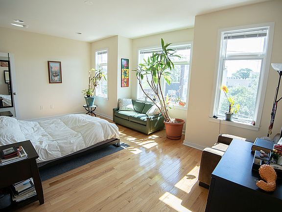 3rd image of 704 N 20th St #5