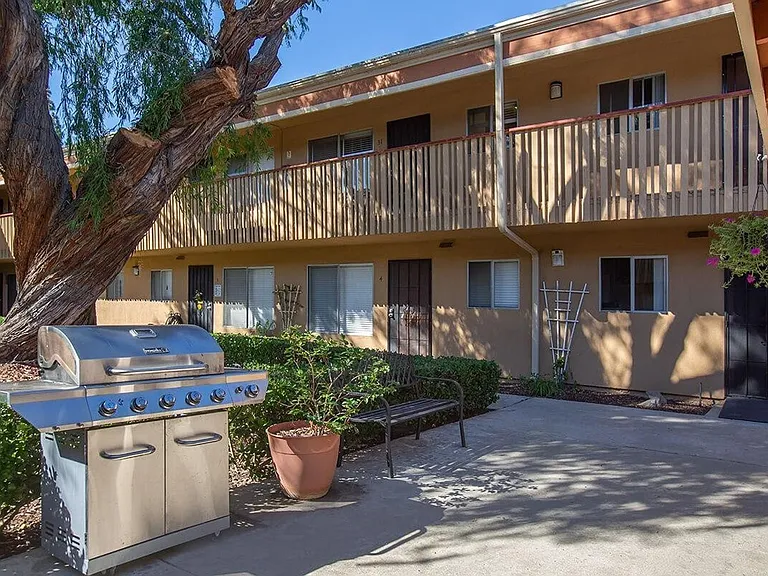Village Green Apartment Homes — Photo 9