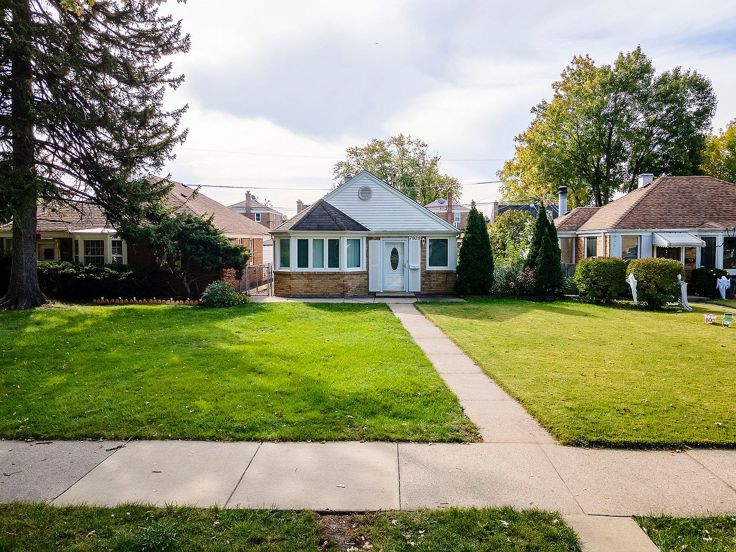 7929 W Barry Ave, Elmwood Park, IL 60707 Zillow