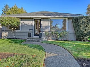 3224 49th Ave SW, Seattle, WA 98116