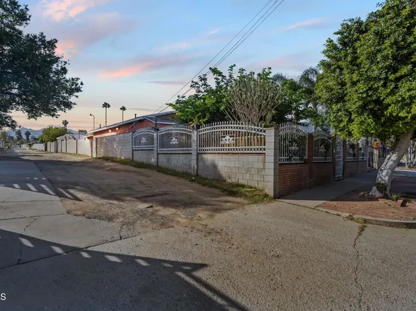 13977 Beaver St, Sylmar, CA 91342
