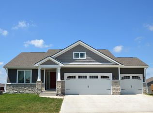 618 Sw 40th Street, Ankeny, IA 50023