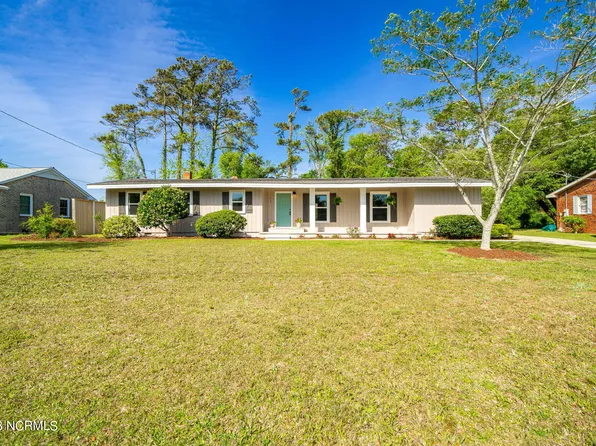 214 Rochelle Drive, Morehead City, NC 28557