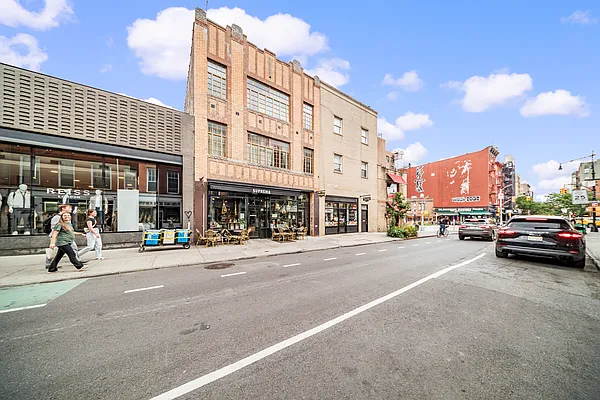 Rented by Blackwater Associates Inc. | media 18