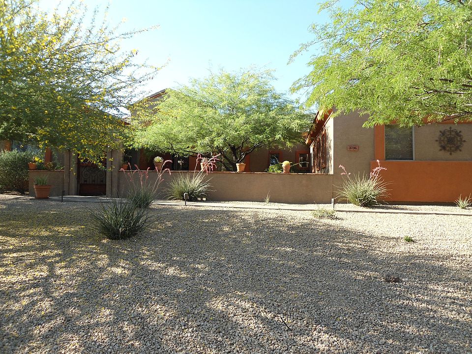 1st image of 3736 E Sierra Way