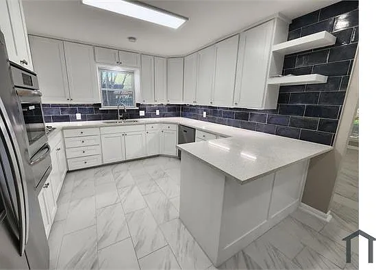 5104 Laurel Ln — Photo 15