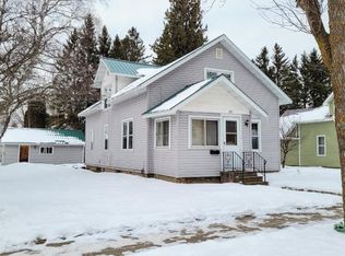 290 Center Ave, Phillips, WI 54555